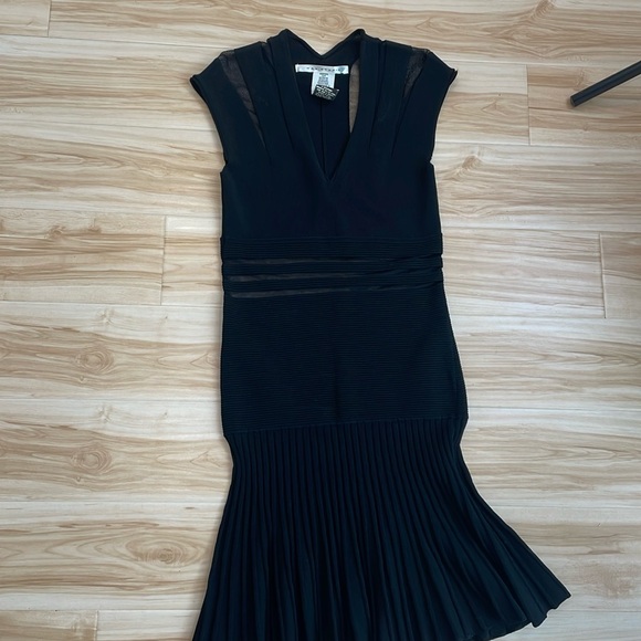 Mint condition black dress, max studio, size small - Picture 1 of 5